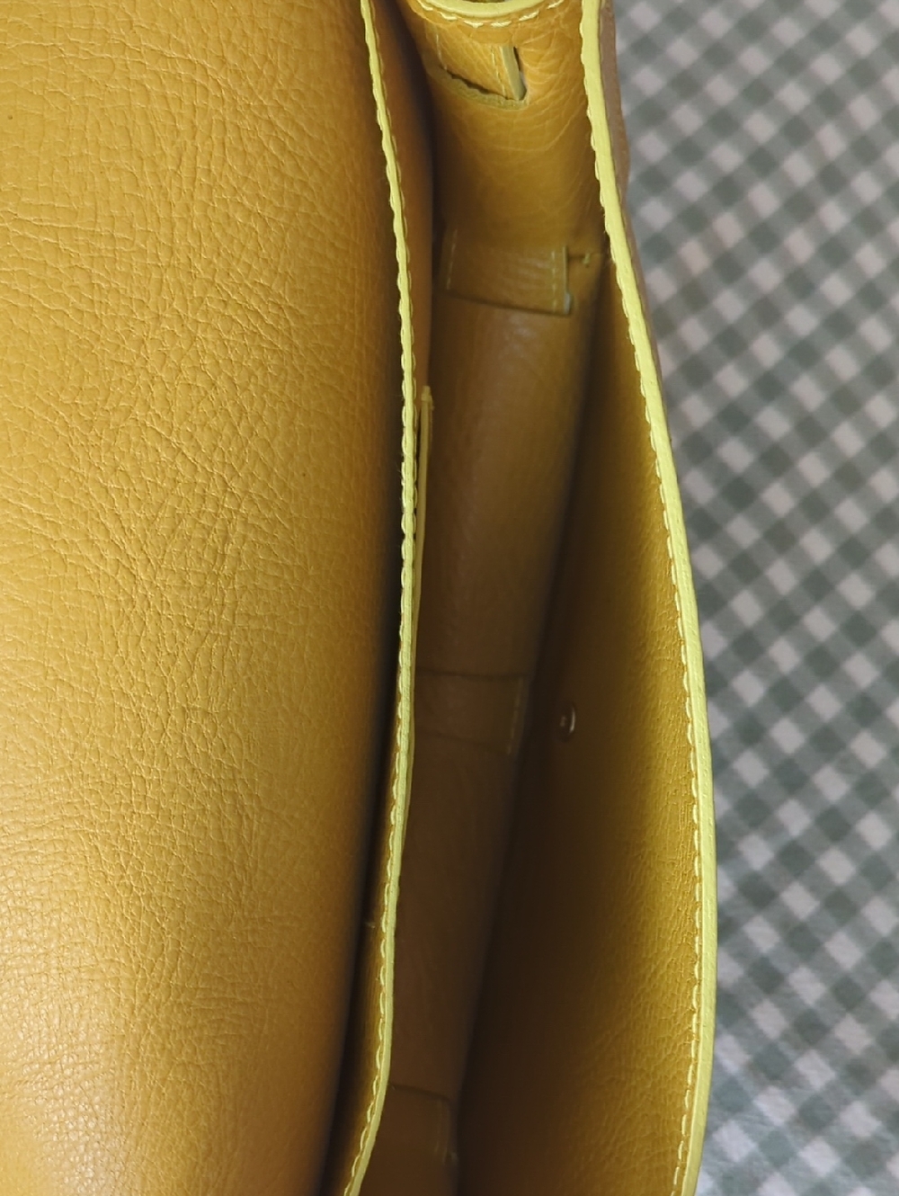 Lindquist Object Mezzo Bag Chartreuse - Picture 6 of 8